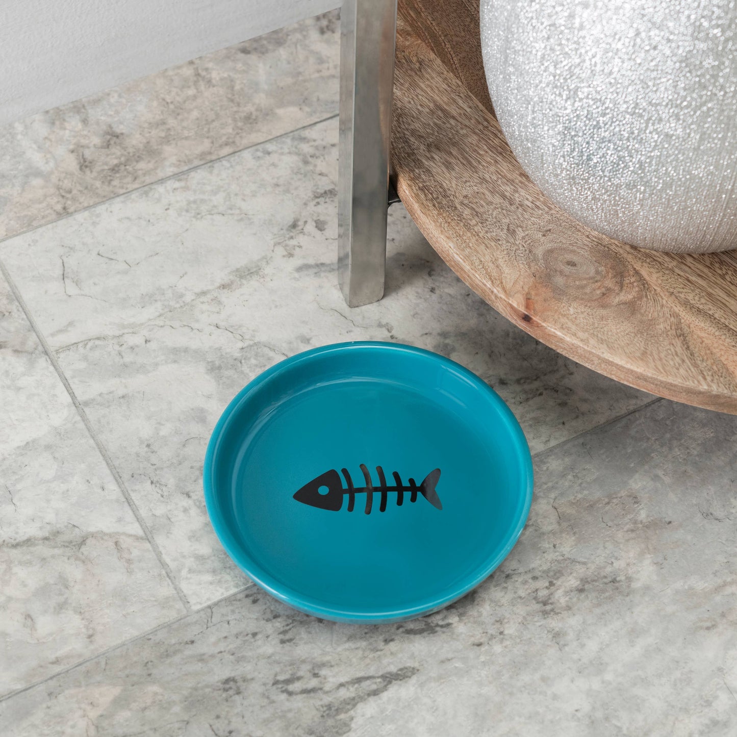 Oscar Classic Round Cat Dish